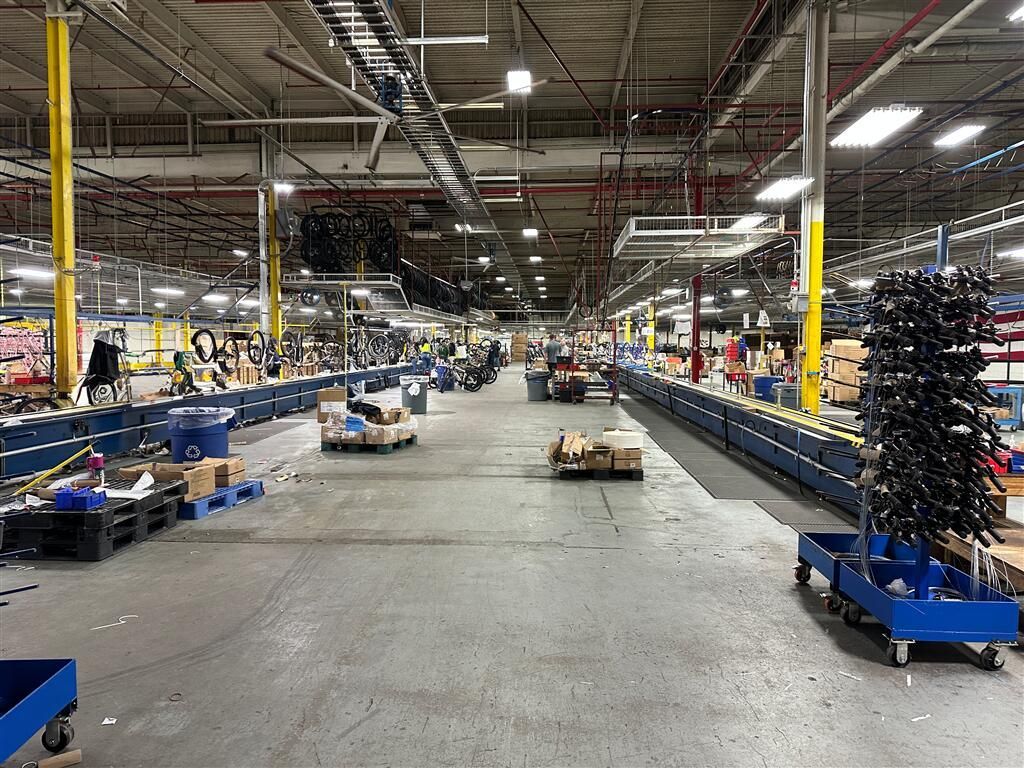 1000 Bicycle Way Photo 16