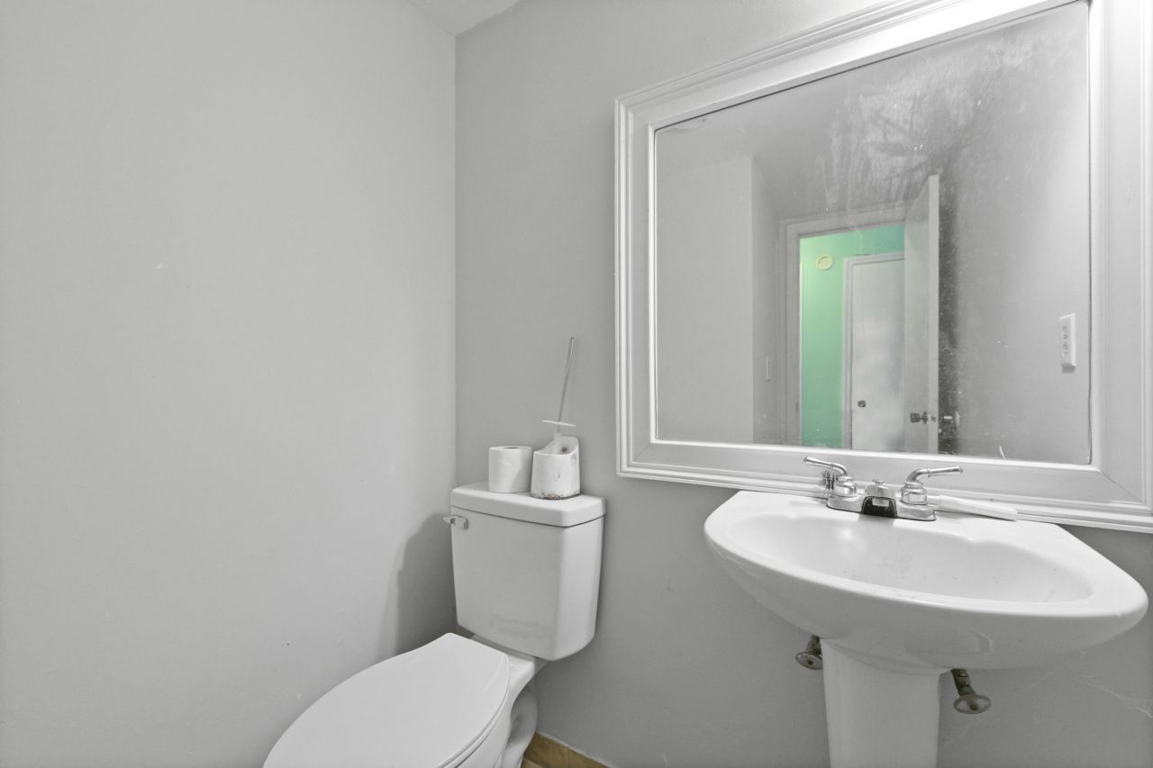 258 Fleming Road Photo 25