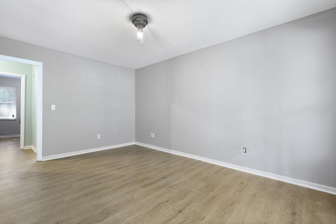 258 Fleming Road Photo 28