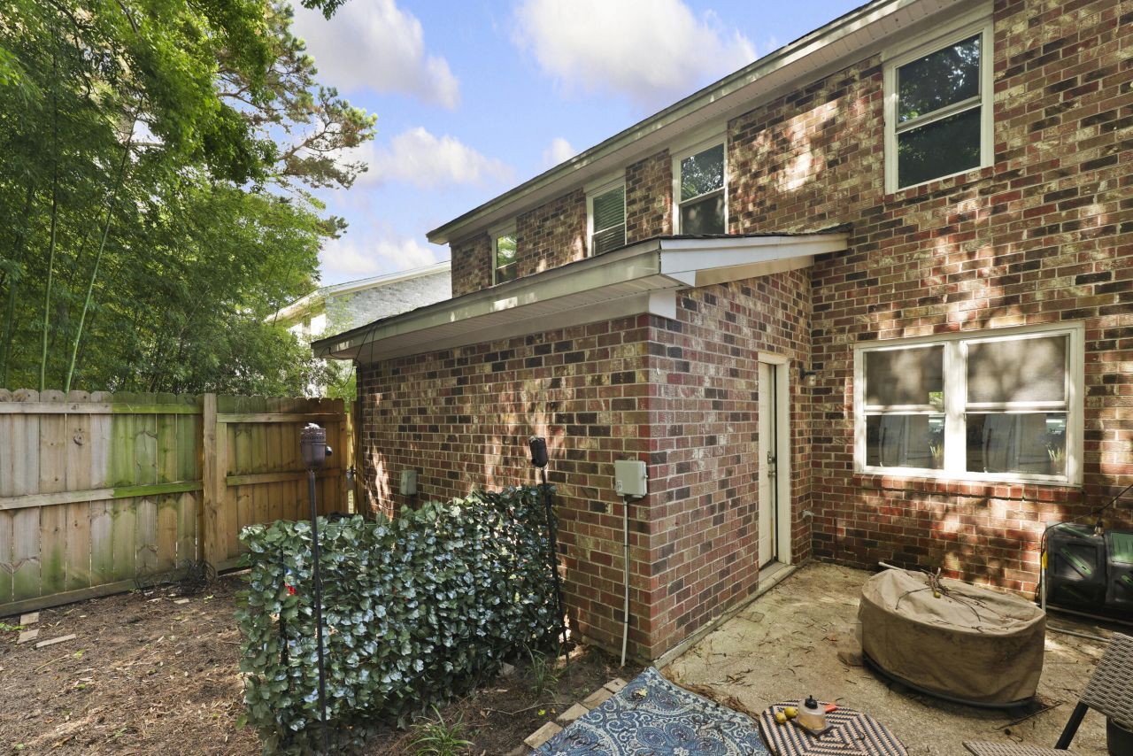 258 Fleming Road Photo 35