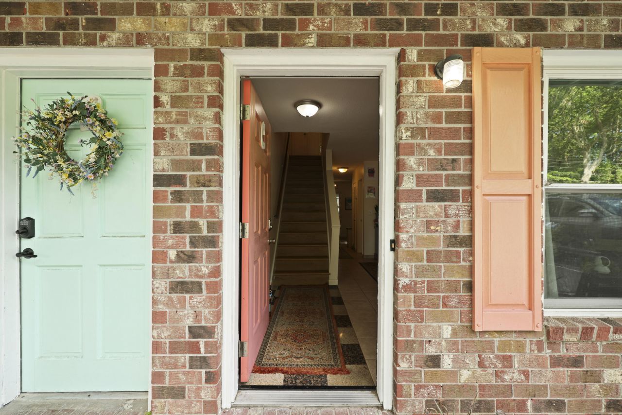 258 Fleming Road Photo 6