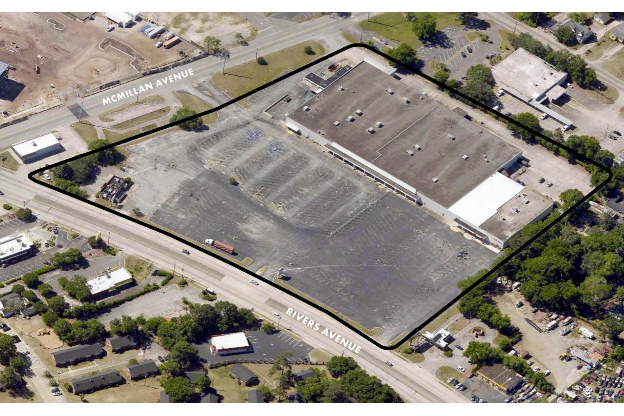 3725 Rivers Avenue Photo 1