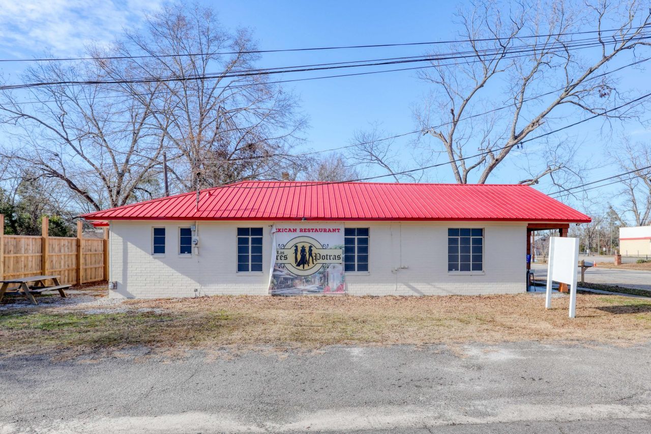 6718 Charleston Highway Photo 1