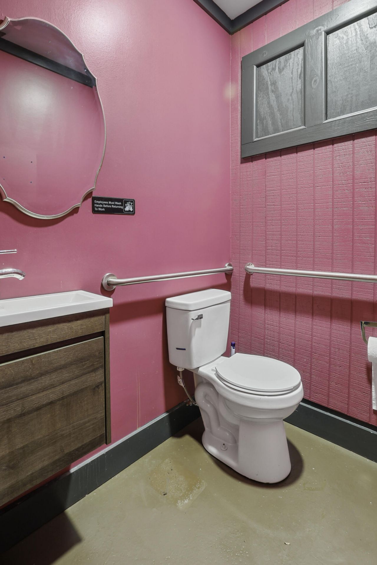 6718 Charleston Highway Photo 15