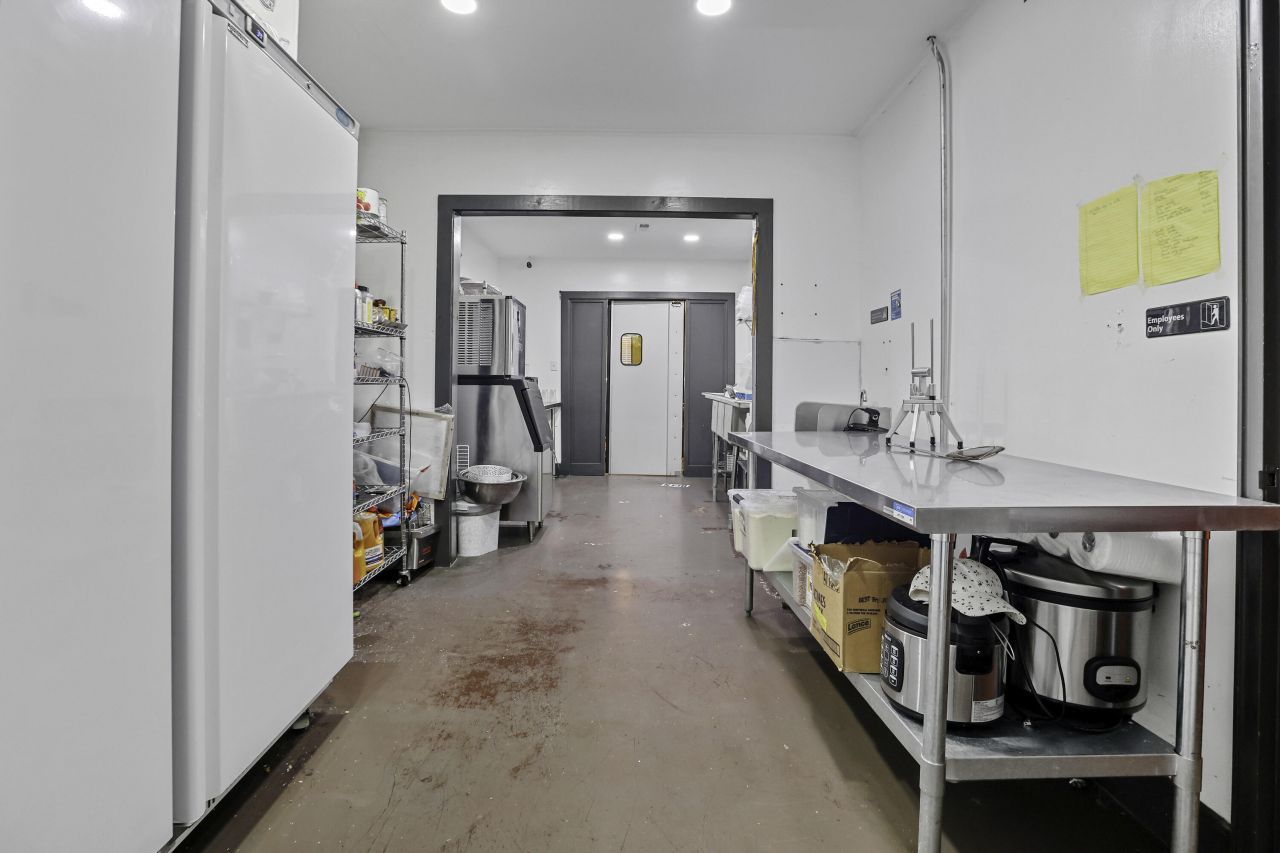 6718 Charleston Highway Photo 20