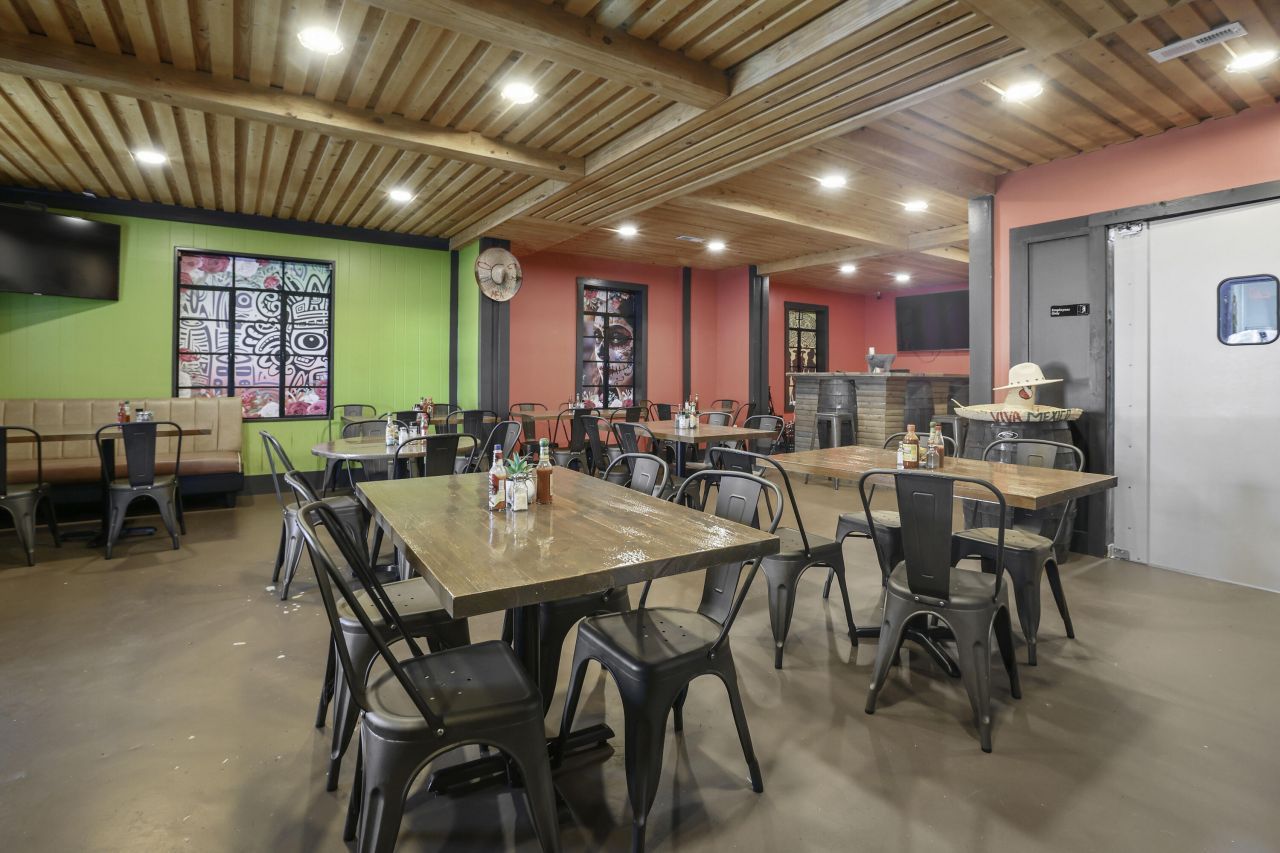 6718 Charleston Highway Photo 5