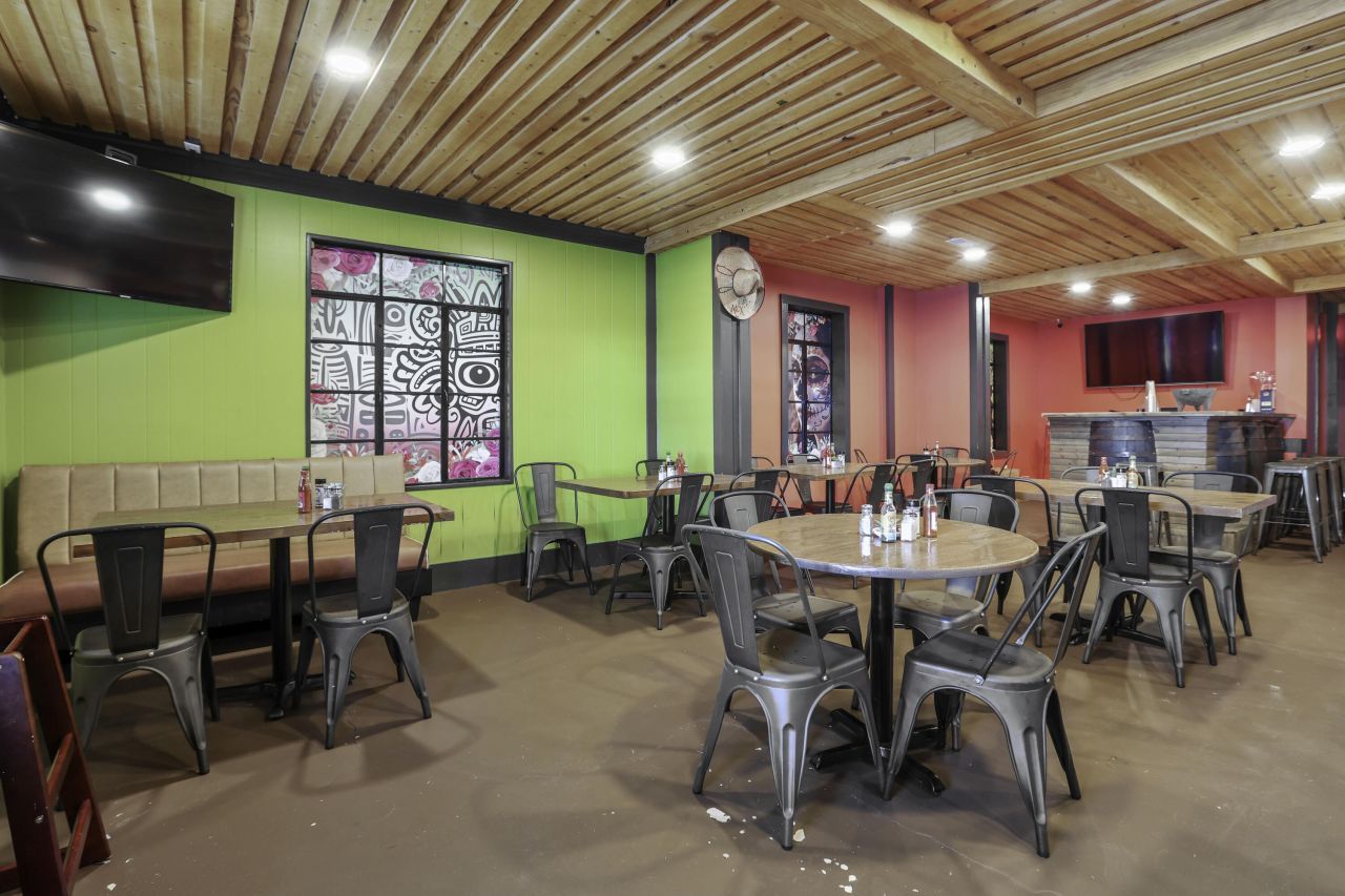 6718 Charleston Highway Photo 6