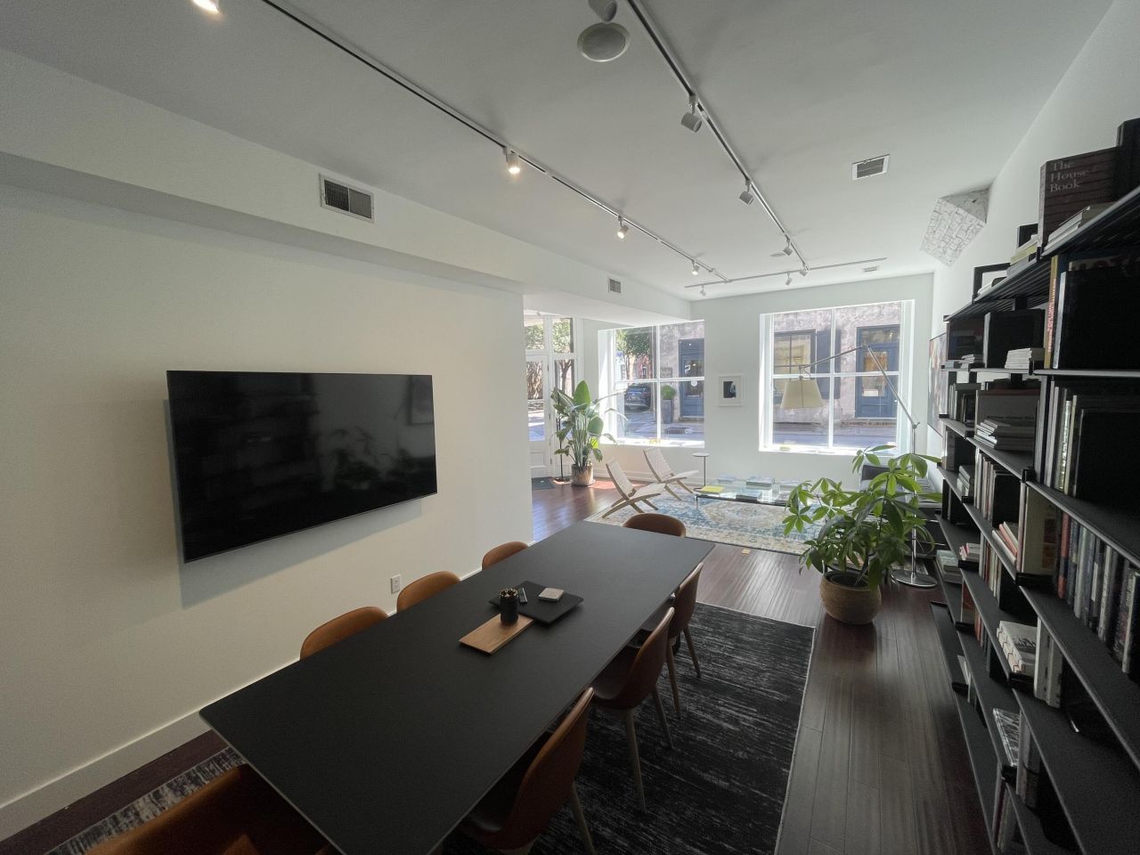 12 Queen Street Photo 4