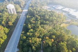 565 Robert Smalls Parkway photo 4