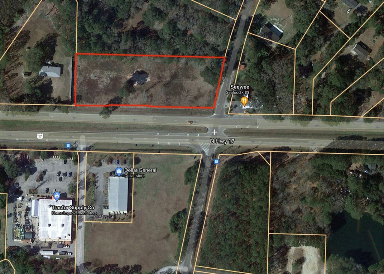 N Highway 17  Photo 1