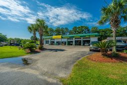 7647 Dorchester Road photo 4