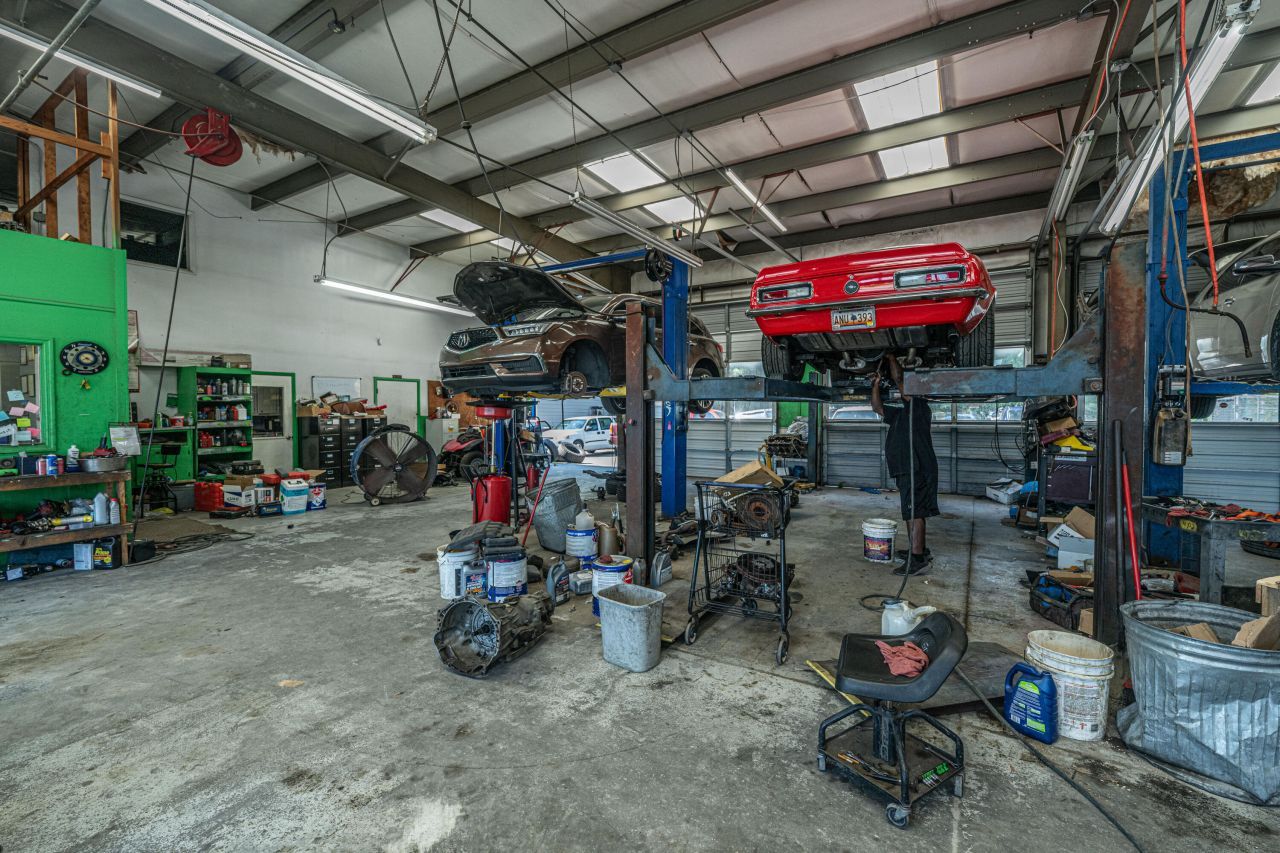 7647 Dorchester Road Photo 20