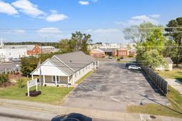 5638 N Rhett Avenue photo 4