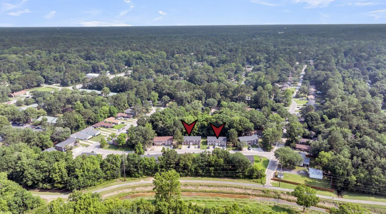 105/107 Magwood Drive Photo 5