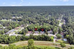 105/107 Magwood Drive photo 4