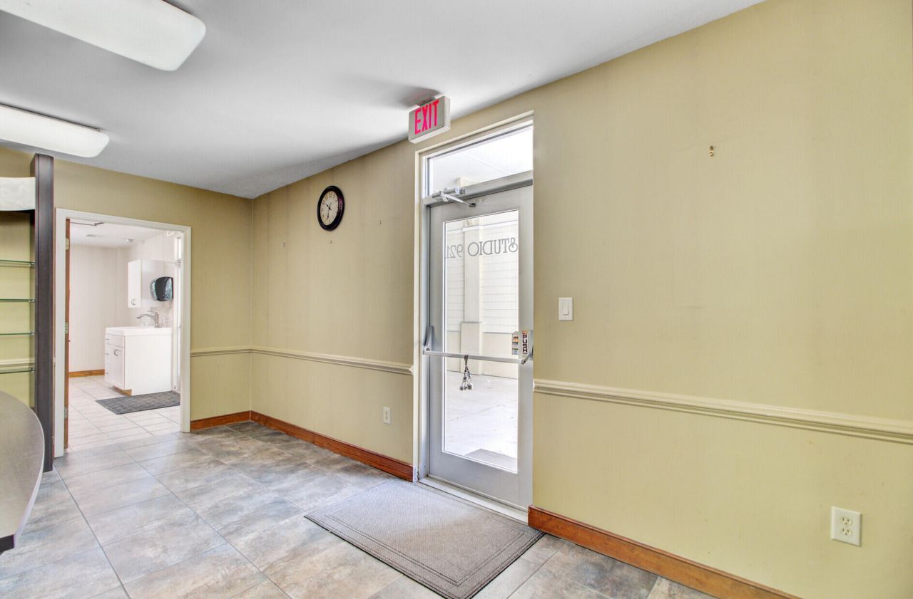 860 Lowcountry Boulevard Photo 9