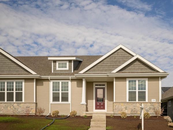 709 Cozy Farm Road, Waunakee, WI 53597