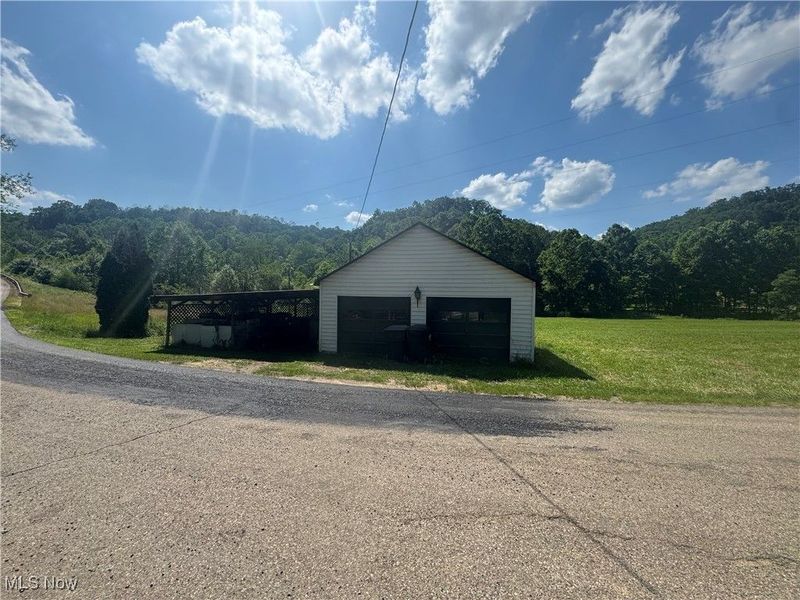 21730 County Road 9, New Matamoras, OH 45767 Photo 5