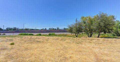 5500 China Garden Rd, Rocklin, CA 95677 Photo