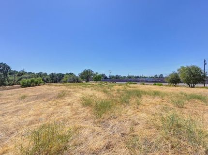 5500 China Garden Rd, Rocklin, CA 95677 Photo