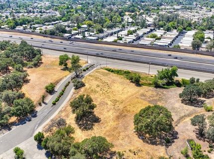 5500 China Garden Rd, Rocklin, CA 95677 Photo