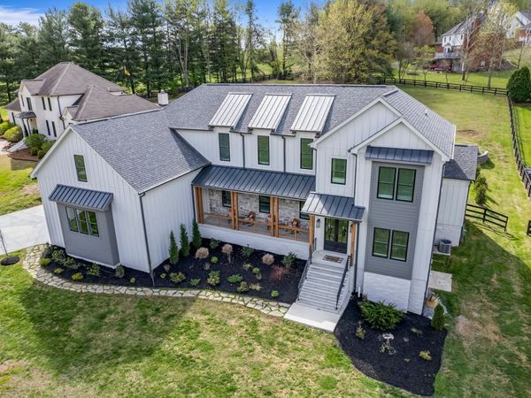 9409 Clovercroft Rd, Franklin, TN 37067