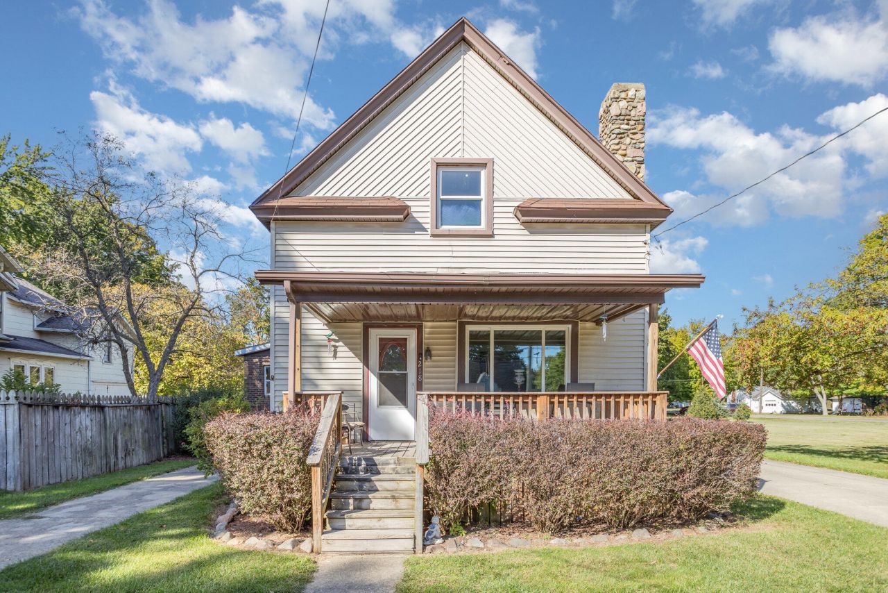 218 W Jackson, Mendon, MI 49072 Main Photo