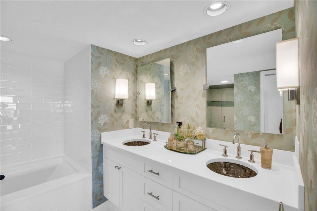 5914 S River Run Drive, Unit 5914, Sebastian, FL 32958 Photo