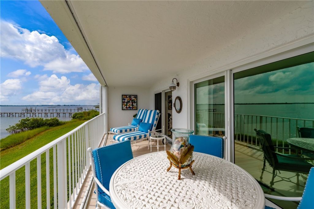 5914 S River Run Drive, Unit 5914, Sebastian, FL 32958 Photo
