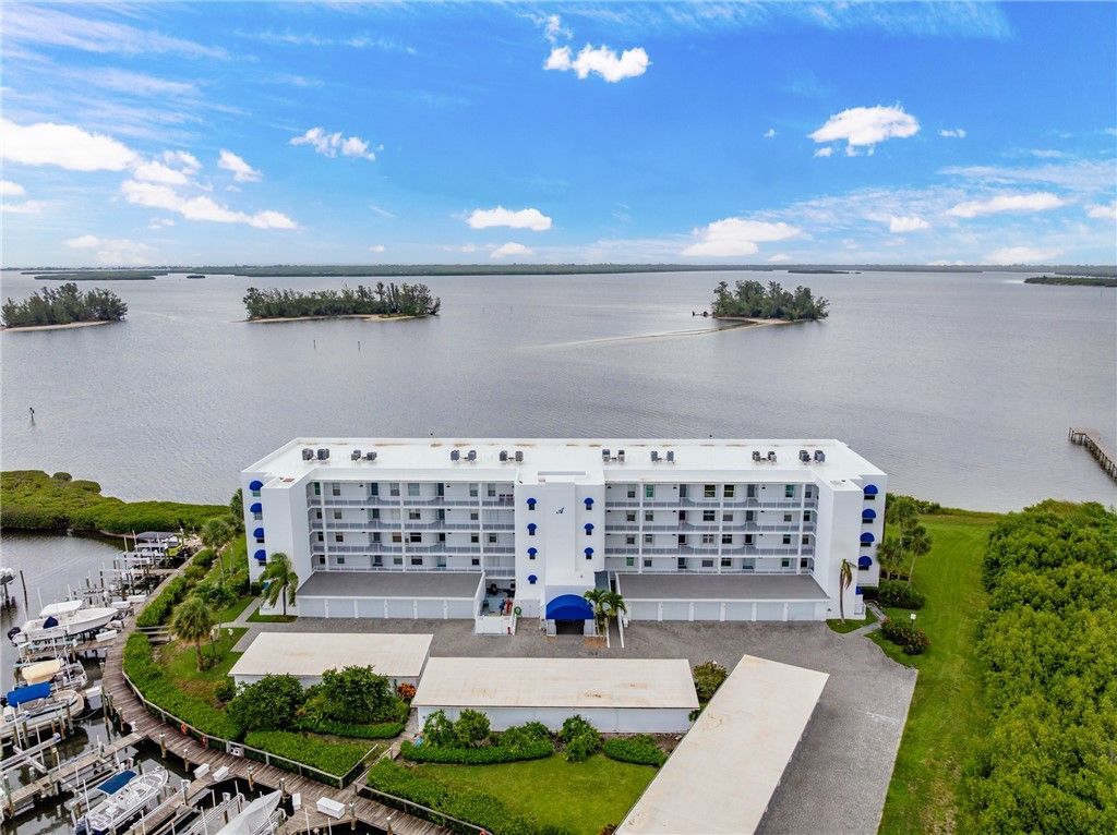 5914 S River Run Drive, Unit 5914, Sebastian, FL 32958 Photo