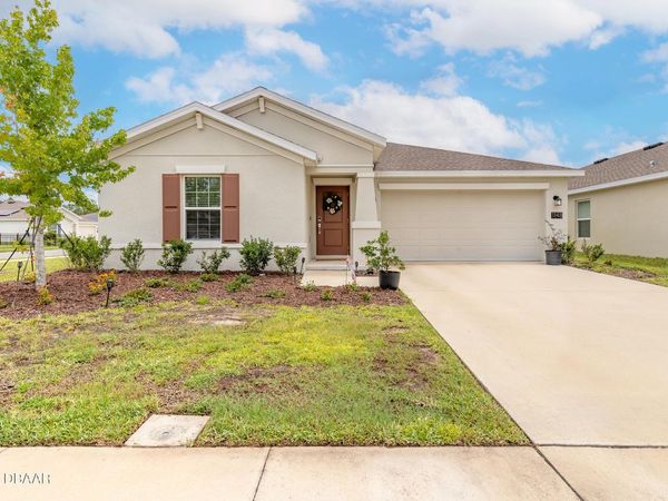 1148 Sand Trap Court, Daytona Beach, FL 32124