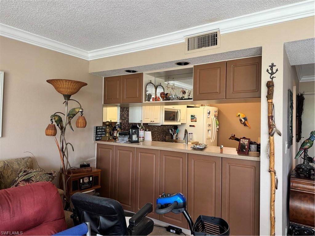 3490 N Key Dr, Unit 308, North Fort Myers, FL 33903 Photo