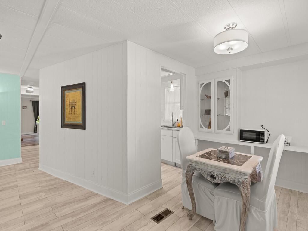 125 La Vaughn Circle, Jensen Beach, FL 34957 Photo