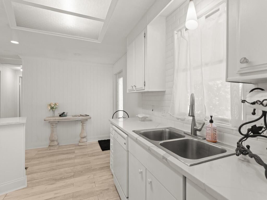 125 La Vaughn Circle, Jensen Beach, FL 34957 Photo