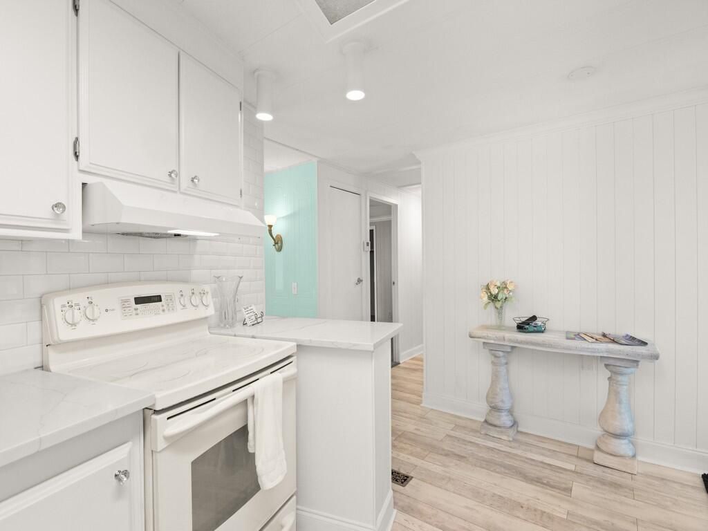 125 La Vaughn Circle, Jensen Beach, FL 34957 Photo