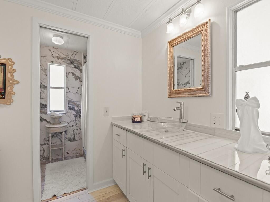 125 La Vaughn Circle, Jensen Beach, FL 34957 Photo