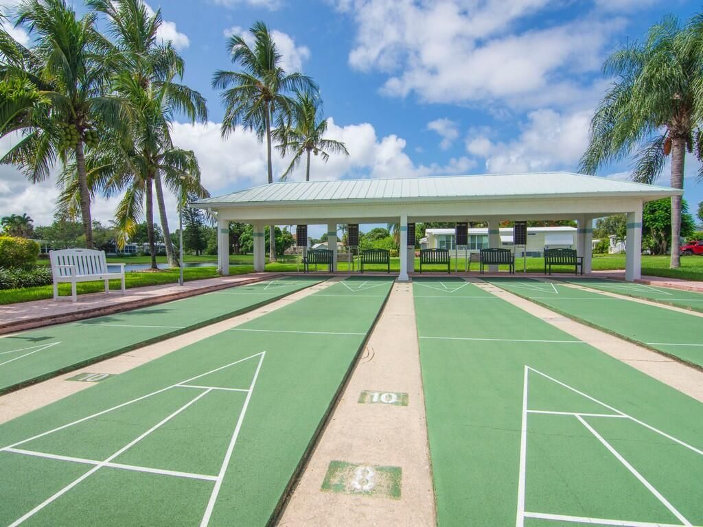 125 La Vaughn Circle, Jensen Beach, FL 34957 Photo