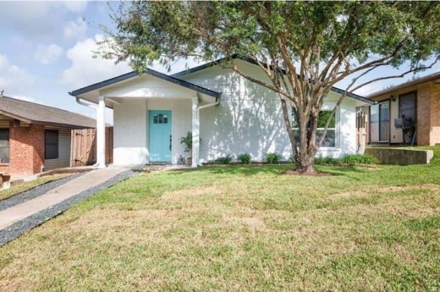 5700 Signal Pt, Austin, TX 78724 Main Photo