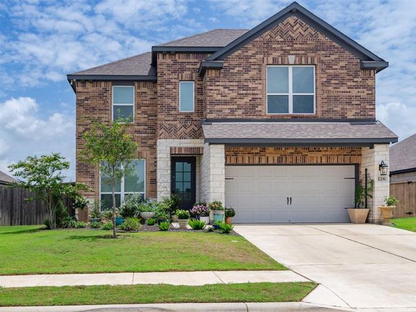 126 Periwinkle LN, Bastrop, TX 78602