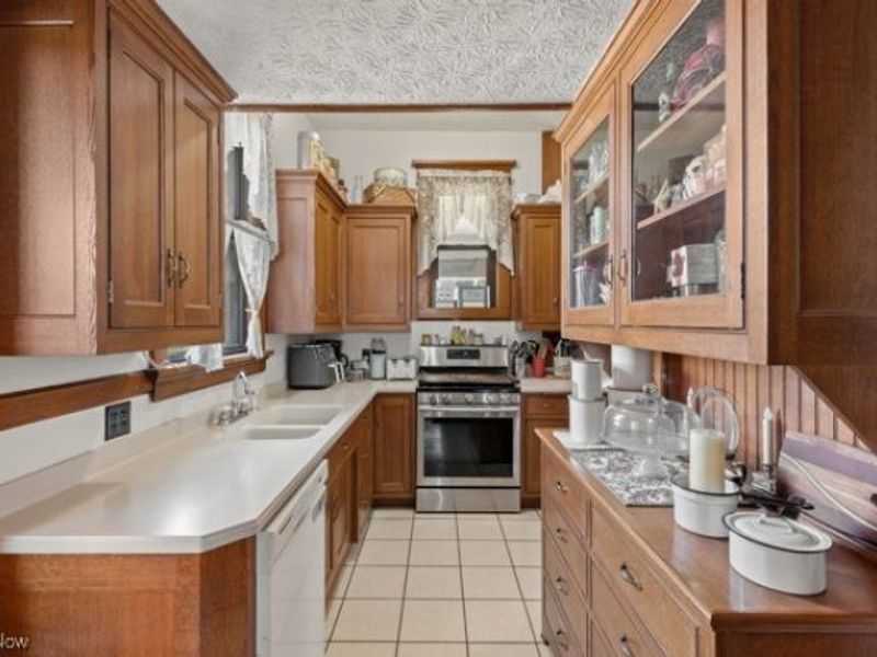 121 Maple Avenue, Bethesda, OH 43719 Photo 16