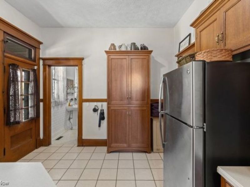 121 Maple Avenue, Bethesda, OH 43719 Photo 18