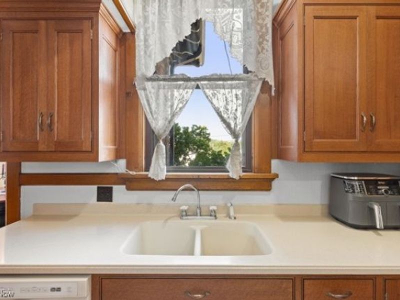 121 Maple Avenue, Bethesda, OH 43719 Photo 19