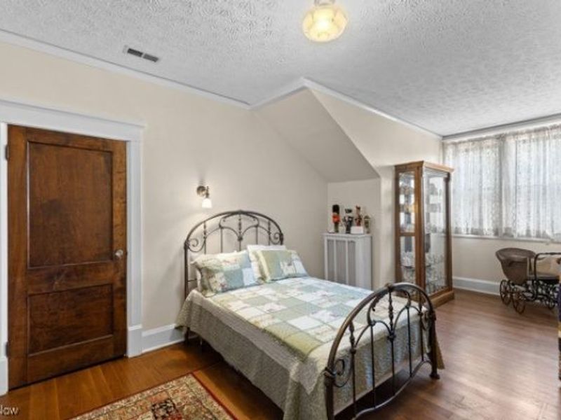 121 Maple Avenue, Bethesda, OH 43719 Photo 29