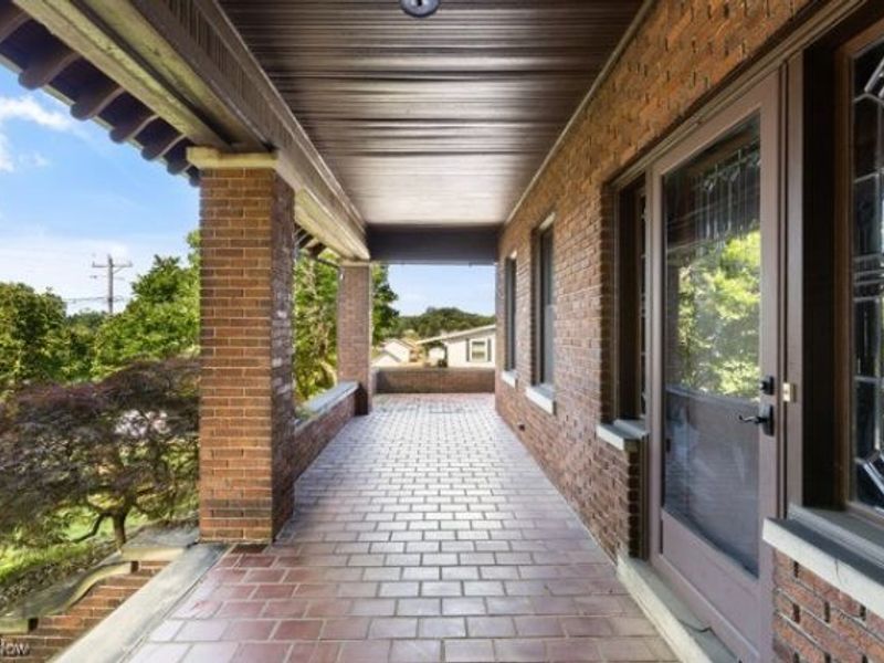 121 Maple Avenue, Bethesda, OH 43719 Photo 3