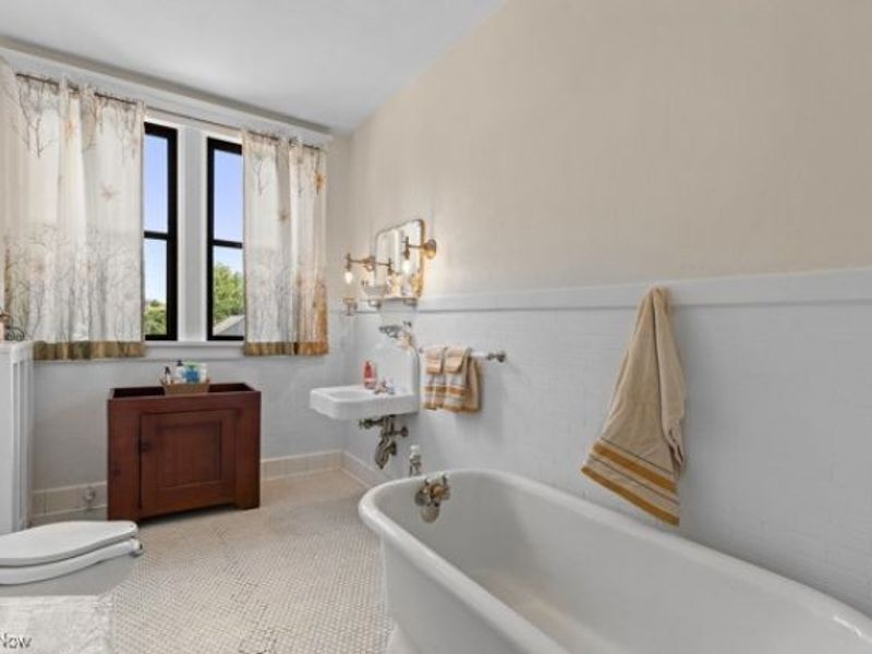 121 Maple Avenue, Bethesda, OH 43719 Photo 33