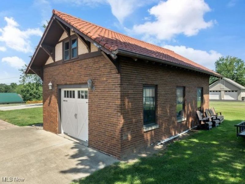 121 Maple Avenue, Bethesda, OH 43719 Photo 9