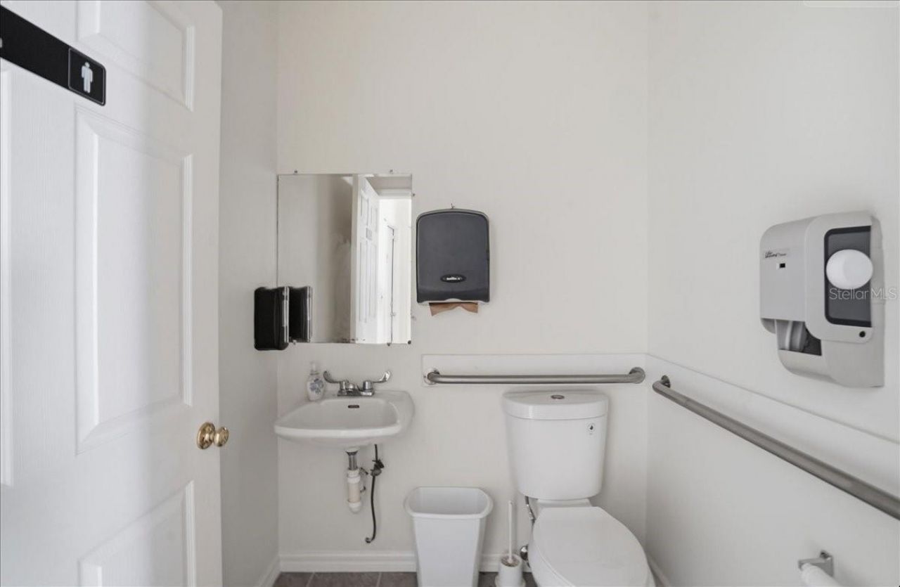 4426 5th Street W, Bradenton, FL 34207 Photo