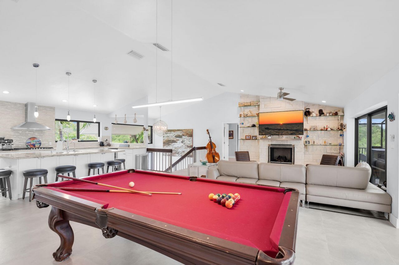 31 S Carysfort Circle, Key Largo, FL 33037 Photo