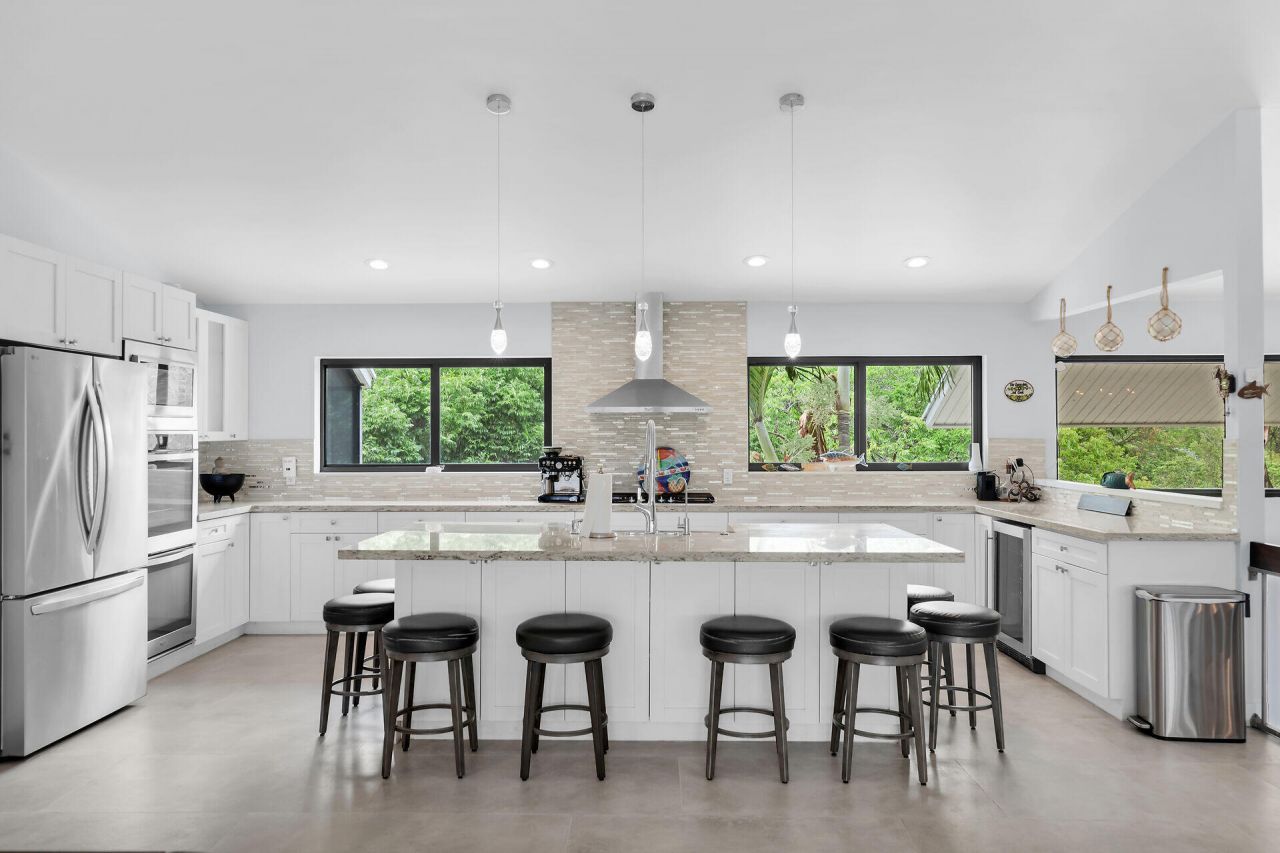 31 S Carysfort Circle, Key Largo, FL 33037 Photo