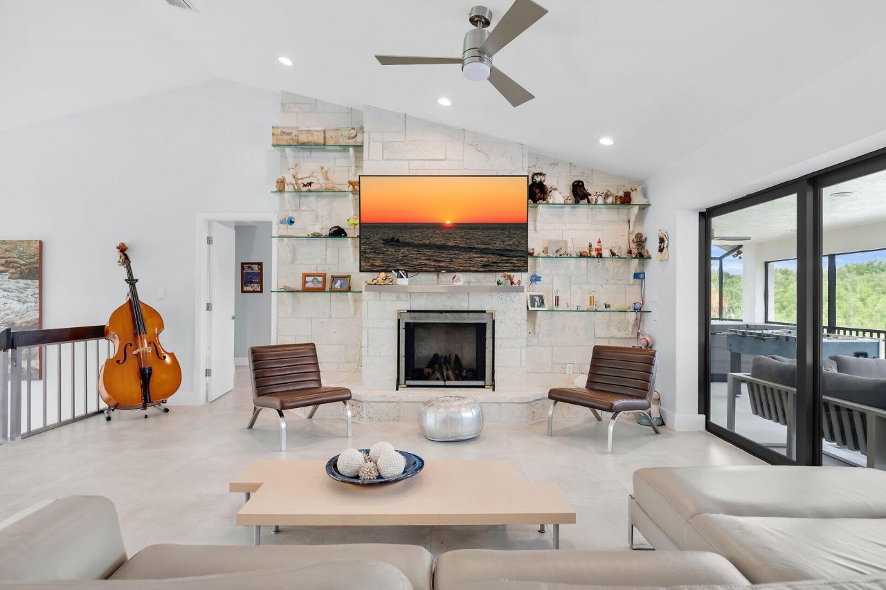 31 S Carysfort Circle, Key Largo, FL 33037 Photo